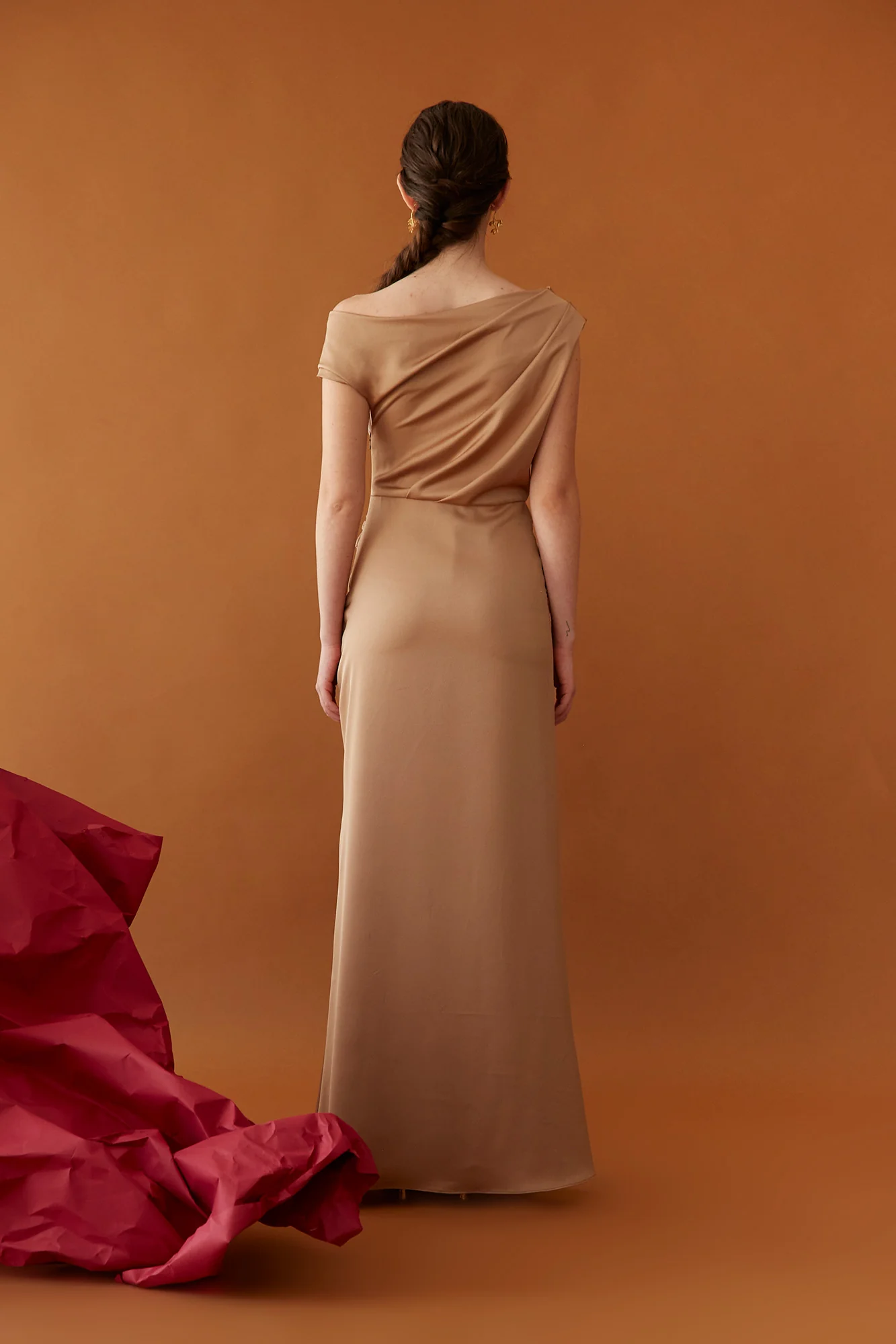 VESTIDO OTILDE CAMEL - Image 4